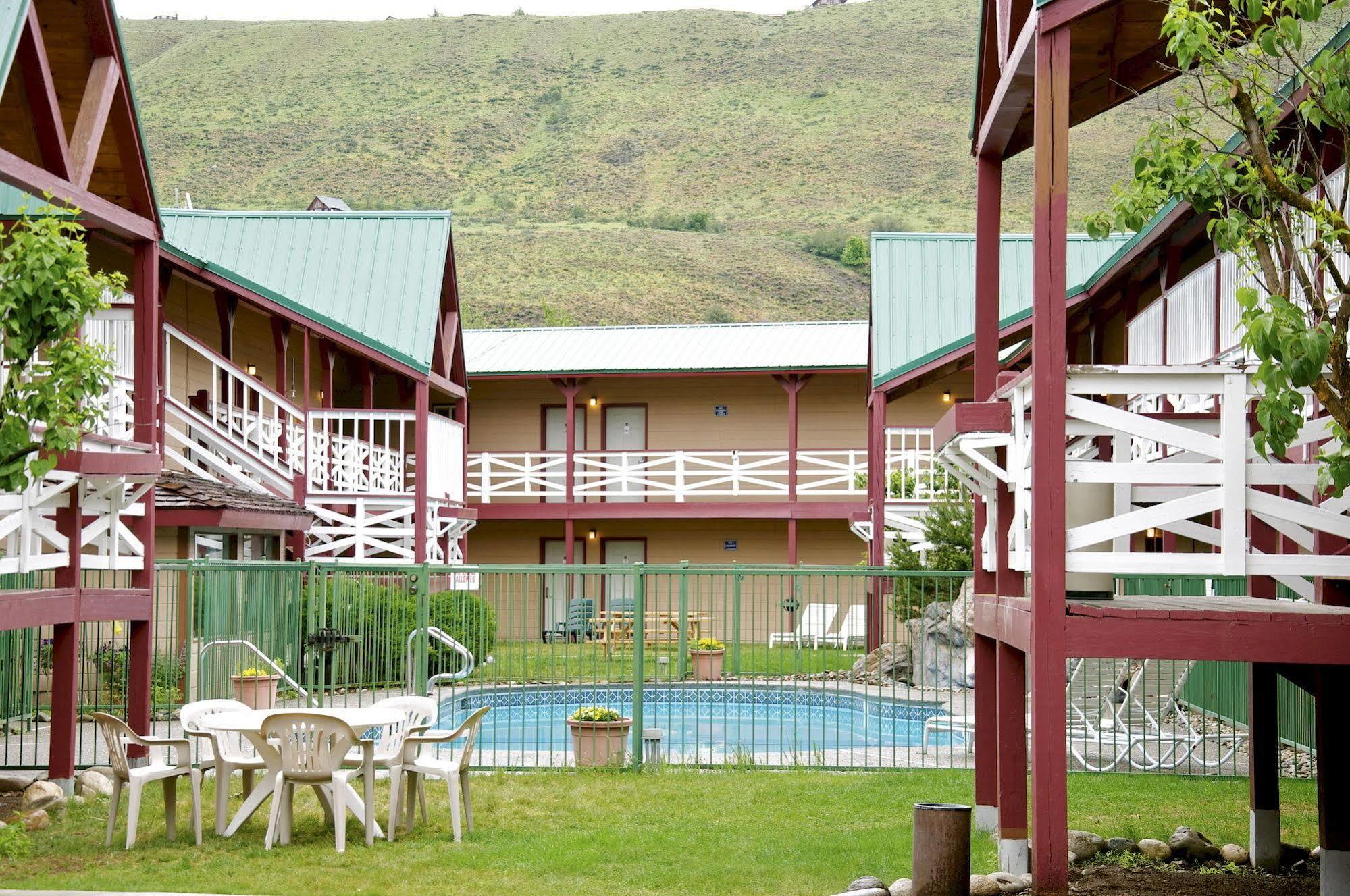 Abbycreek Inn Winthrop Extérieur photo